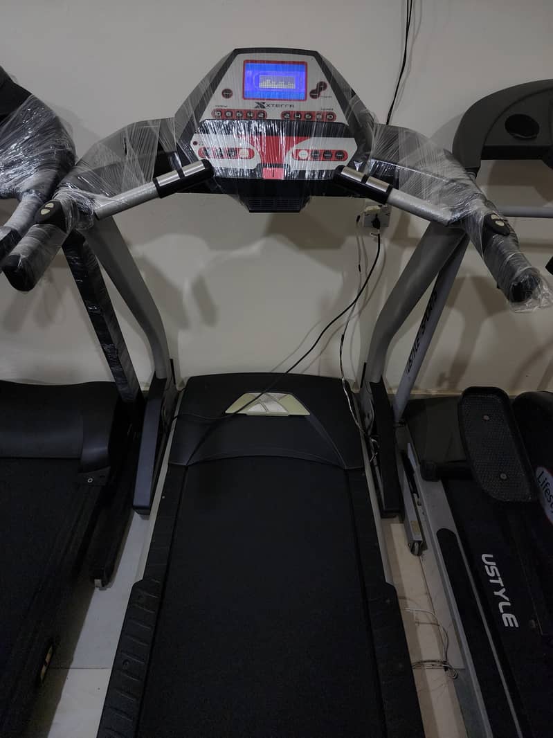 treadmill 0308-1043214/ exercise equipment/ runner / gym cycles 4