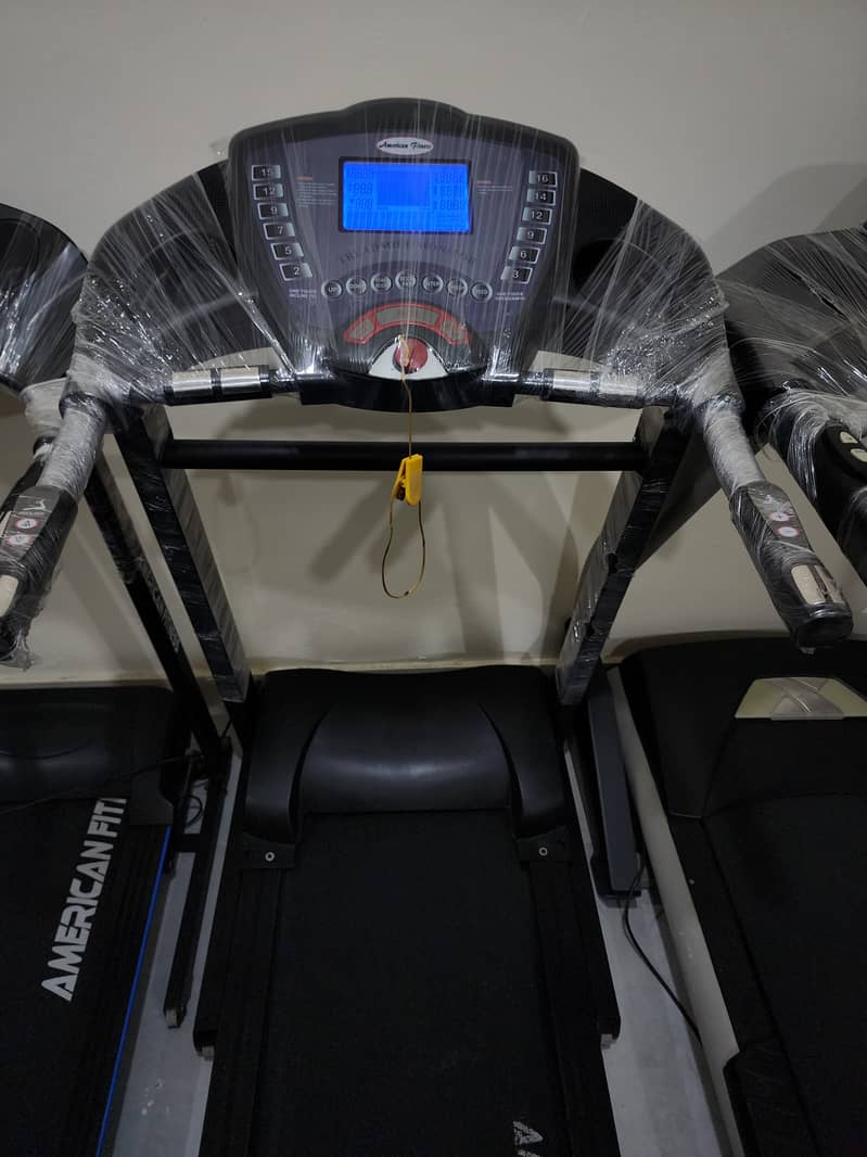 treadmill 0308-1043214/ exercise equipment/ runner / gym cycles 6