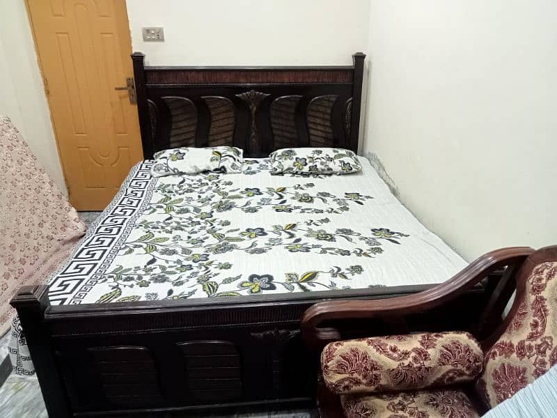 wood Bedset 6 × 5.30 with good condition 5