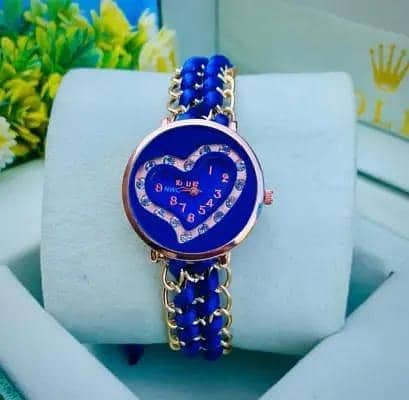 Women's Chain Bracelet Analouge Watch 1