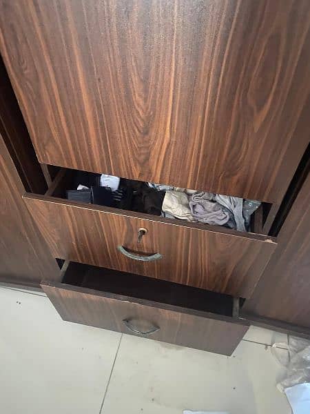 wardrobe (Almari) cupboard for sale 1