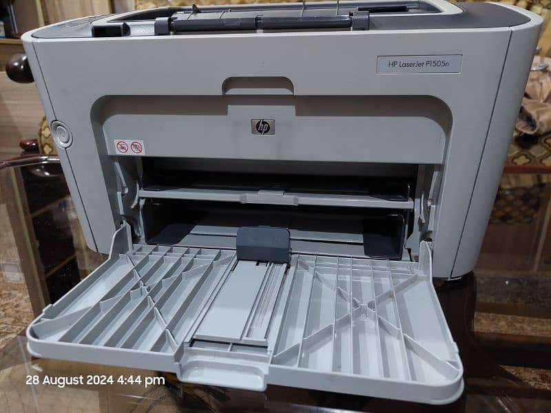 HP Laser Jet P1505n 1