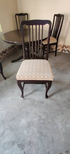 Brand new dining table and 4 chairs