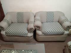 5 Seater Sofa Set In New Condition with Cheap Price . .