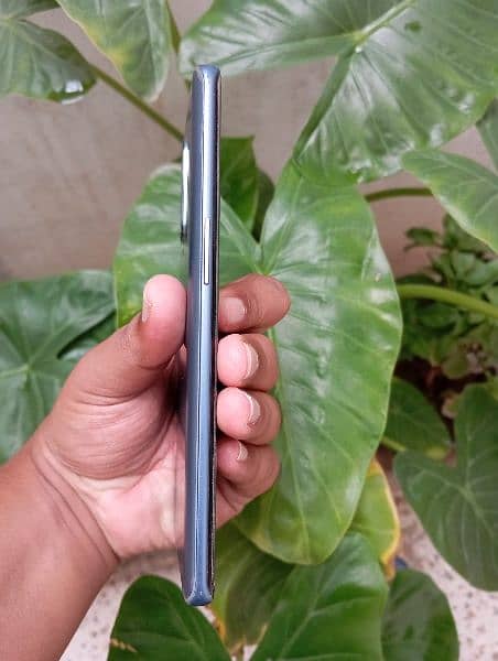 OnePlus 8 5g 8/128 only phone 2