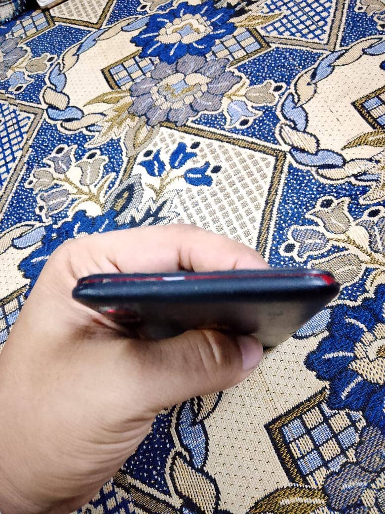 I'm Selling My Vivo Y93 Ram 4gb Rom 64gb Model V1818CA 5