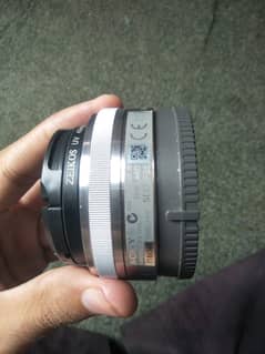 Sony E Mount 16mm F2.8 0