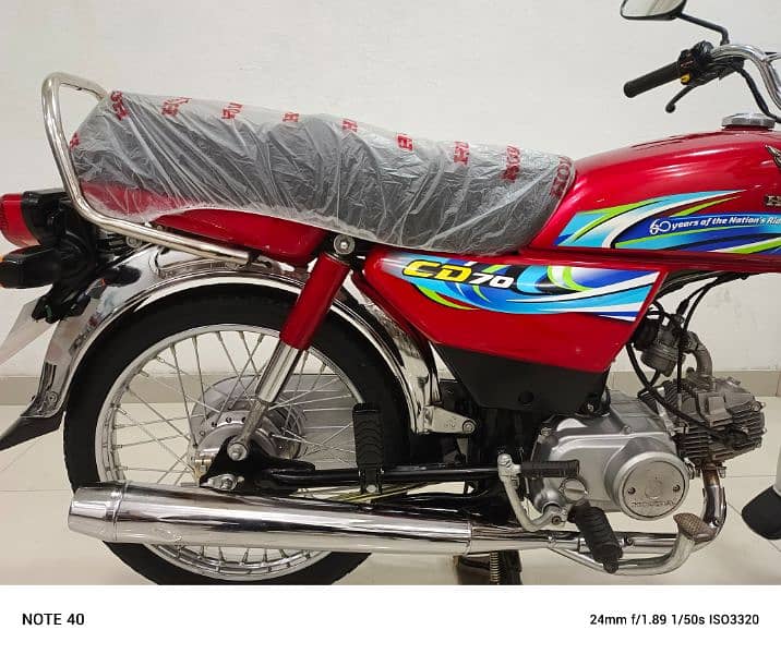 Honda CD 70 2024 Model 4