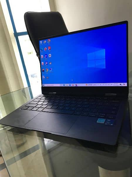 Samsung Galaxy Book pro 0