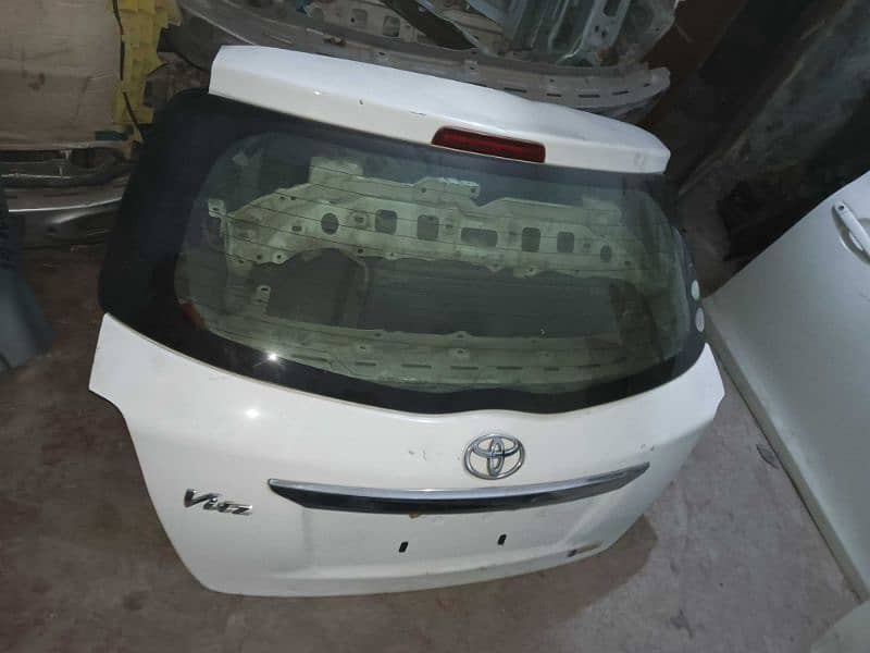 Toyota Vitz 2011-2013 Auto Parts - Toyota Vitz Ksp130 Body Parts - SNT 12