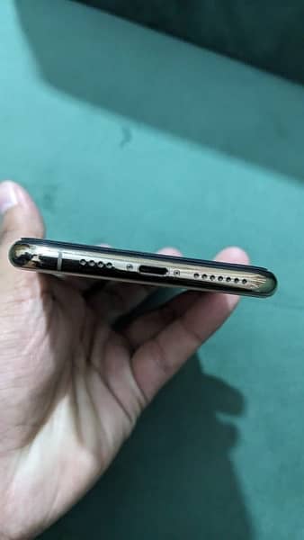 I phone xs max 256gb pta approved 2