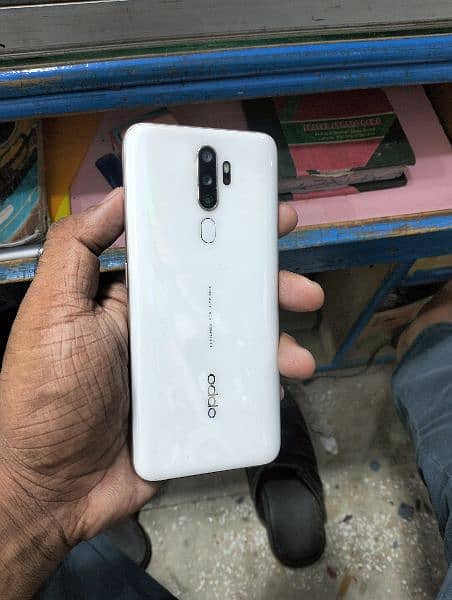 oppo A52020.3gb 64ram 3