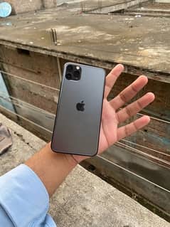 i phone 11 pro max 0