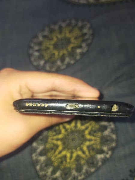 vivo y90 in best condition 4