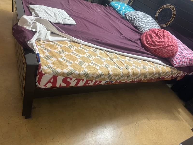 Bed set with side tables plus Dressing plus side tables mirror 7