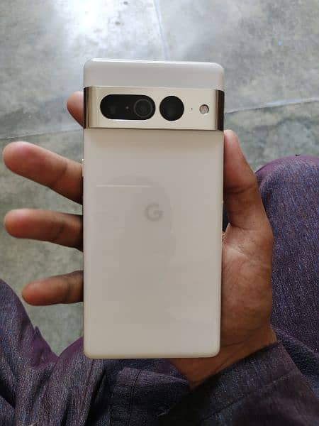 Google pixel 7 pro factory unlocked non pta 4 month Sim working k sath 1