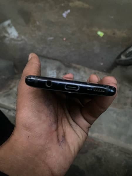 Samsung s8 64gb dual sim 15