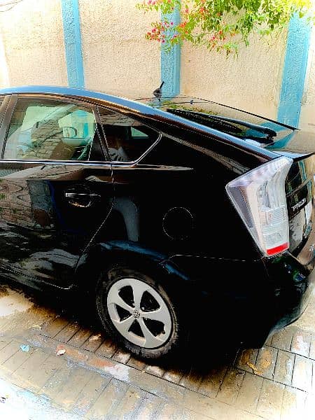 Toyota Prius 2010. registered 2014 Islamabad number 3