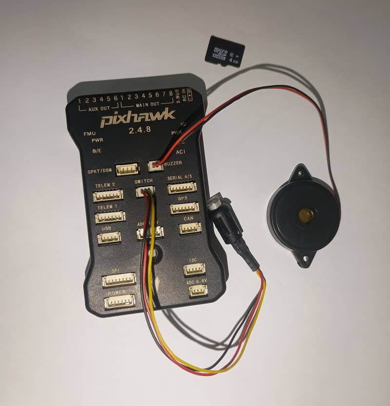 Pixhawk 2.4. 8 Flight Controller FPV Drone Quadcopter(Price Negotiable) 0