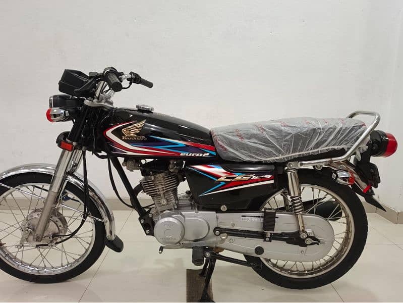 Honda CG 125 2019 Model 3