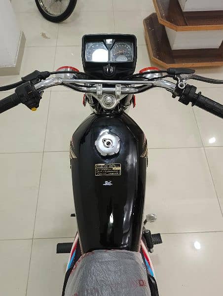 Honda CG 125 2019 Model 6