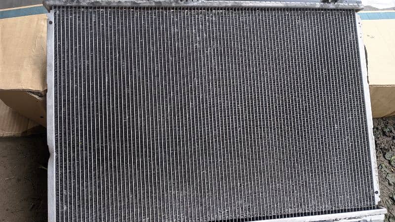 GENUINE SUZUKI SWIFT RADIATOR. 2