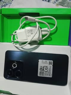 infinix hot 40 I 10 by 10 condition 11 month warranty