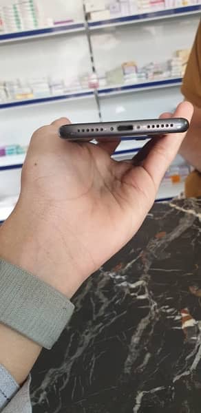 iphone 8 64 gb non pta waterpack 10/10 condition 1