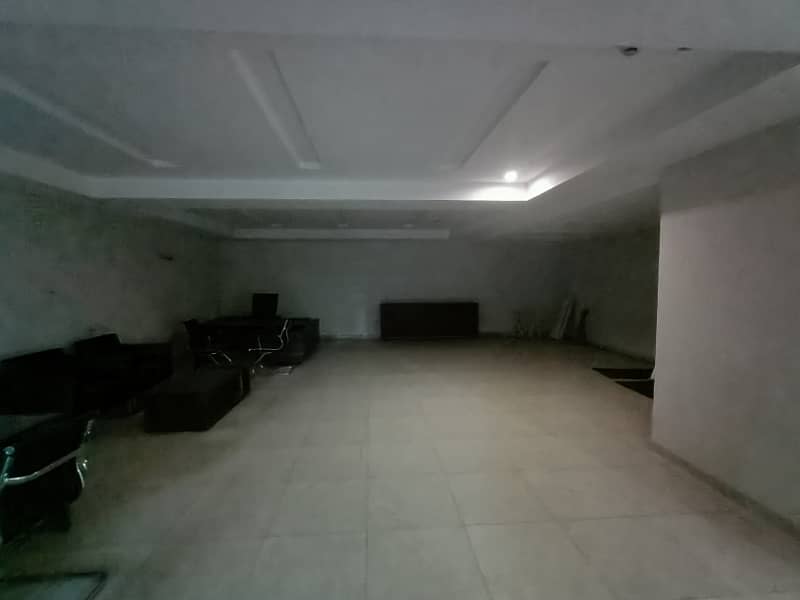 8 Marla Commercial 1st Floor Available For Rent Phase 3 DHA 7