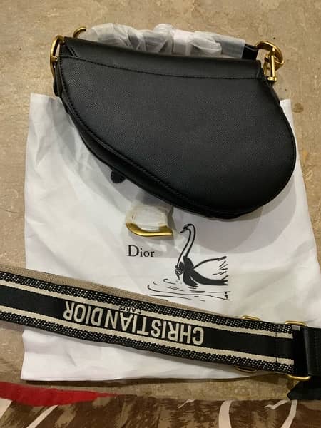 CHRISTIAN DIOR HANDBAG 1