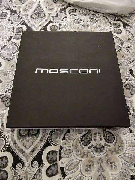 Gladen Mosconi DSP 6to8 with DSP Controller Mini 1