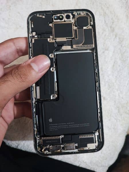 iPhone 15pro max iCloud parts available 2