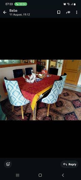 glass leafing dinning table with 6 chairs 3