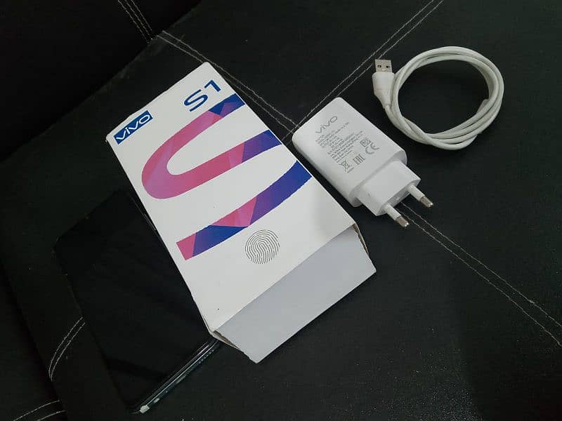 Vivo S1 brand new condition 2