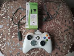 Xbox 360 wireless controller with data cable