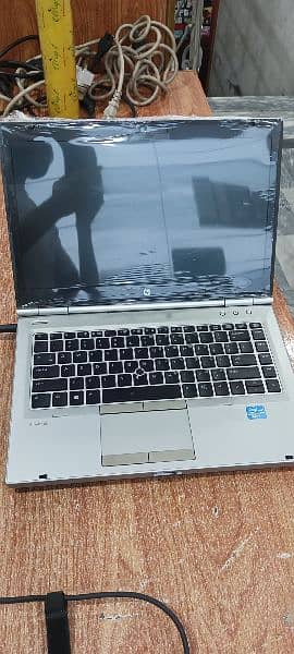 HP ELITEBOOK 8470P 2