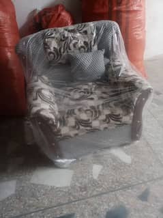 sofa for sale urgent 0