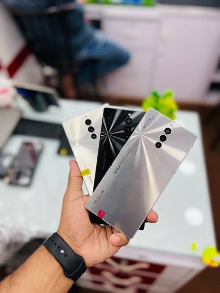 Redmagic 5s, 6s pro, 7, 8s pro, 9 Pro Plus Available 6