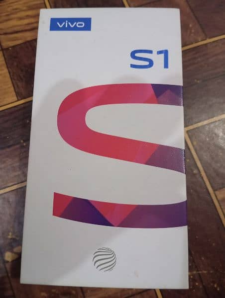 Vivo S1 4+128 0