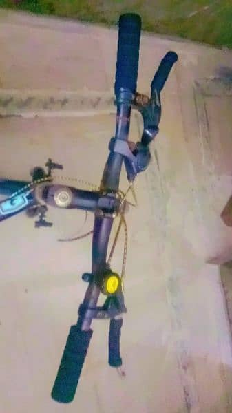 assalamualaikum am selling cycle bilkul ok ha 4