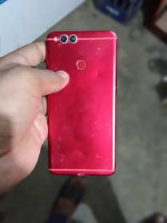 honor 7x  4-64 panel change ha mobile ka sath charger ha