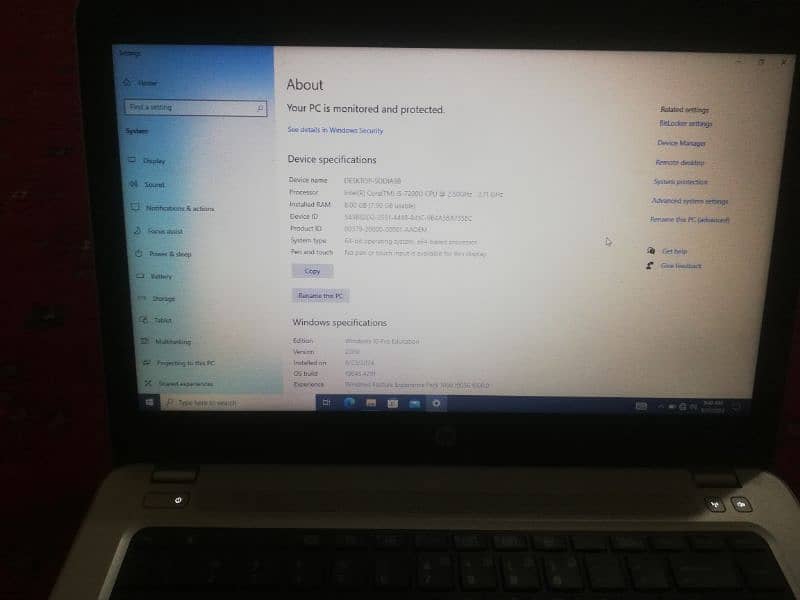 Hp laptop core i5 7th generation 8gb 256 gb 2