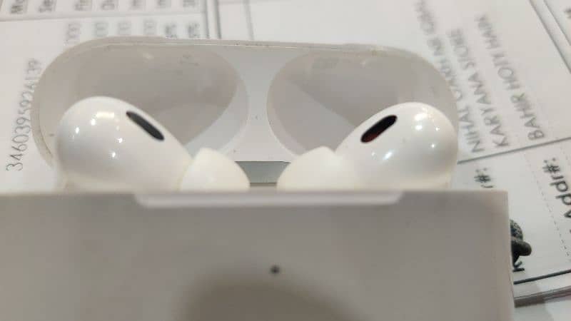 Apple airpods 2