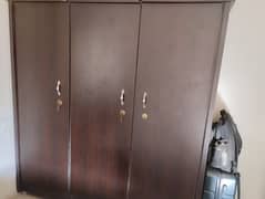 Wardrobe (Almari)