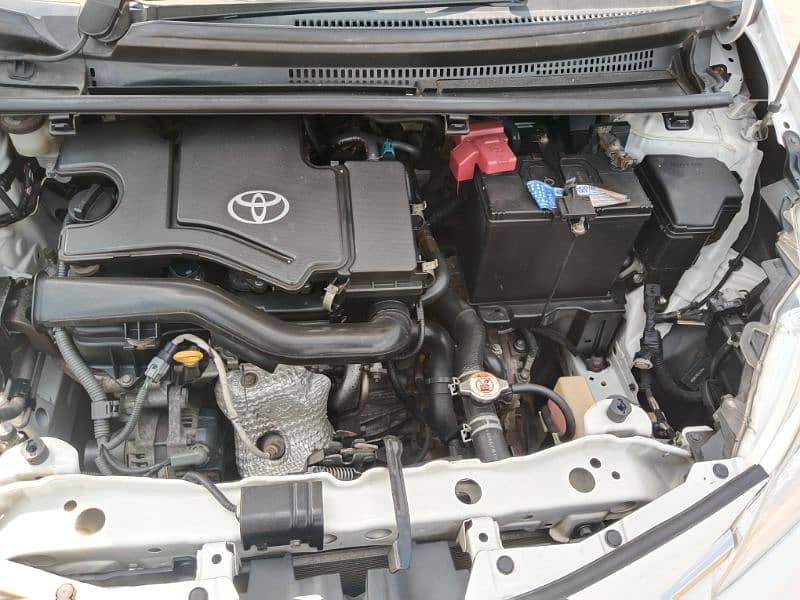 Toyota Vitz 2017/2021 1