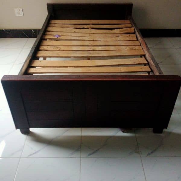 wooden single bed for kids 5  feet length 0