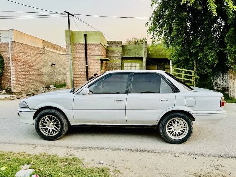 Toyota Corolla GLI 1988 4