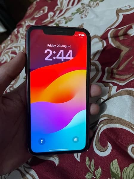 iphone xr 128gb factory locked red colour 1