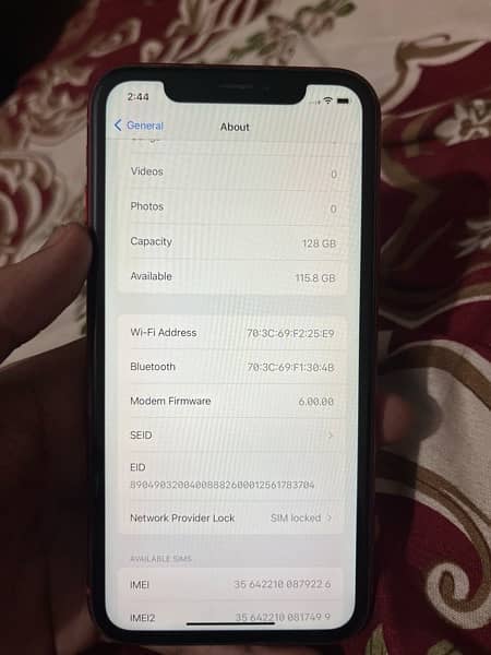 iphone xr 128gb factory locked red colour 3