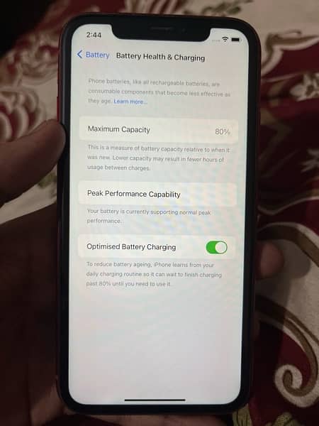 iphone xr 128gb factory locked red colour 4